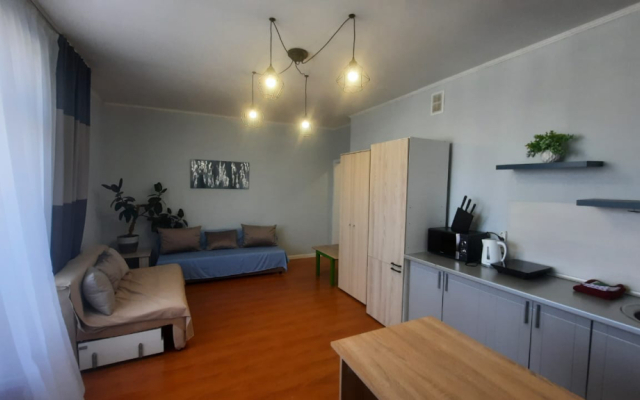 Red 13 Hostel