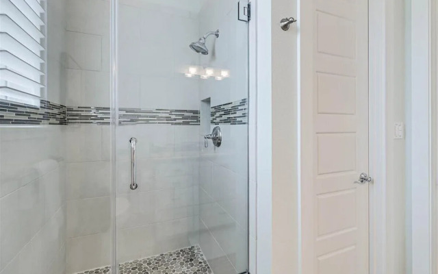 Ships and Giggles 276 HI