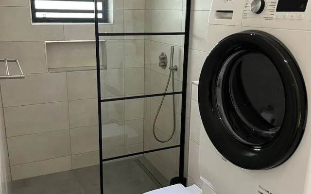 No5 Mambo Apartment