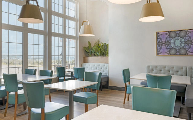 Best Western Plus Grand-Sault Hotel & Suites