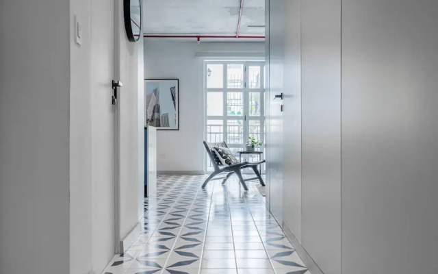 w Cozy 2BR in Plaza Herrera