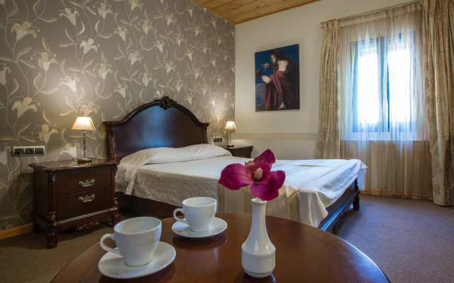 Dias Hotel