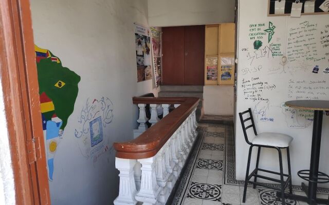 Happy Dream's Hostel