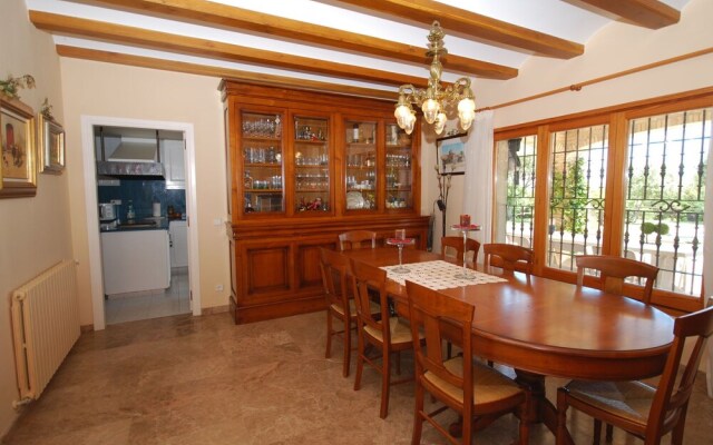 Spacious Villa in Romanya de la Selva with Swimming Pool