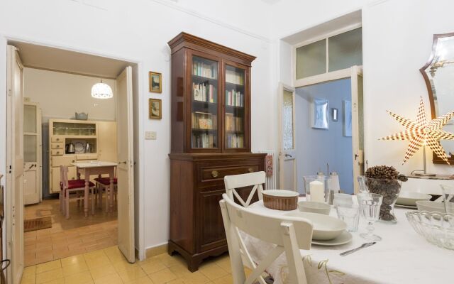 RSH Elegant Pantheon View