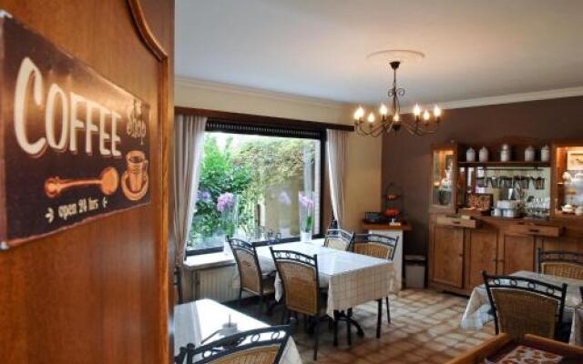 B&B Domo Togan