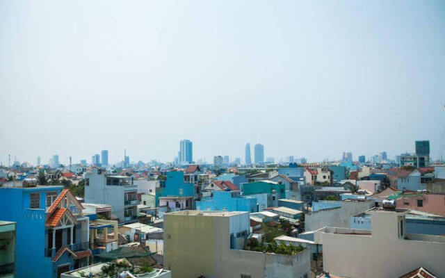Thanh Nhan Motel