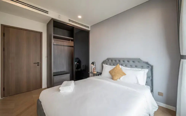 Sunny Lumiere Riverside Luxury Residence