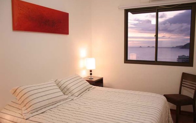 Stunning View 2 Bdrm Apartment Arpoador