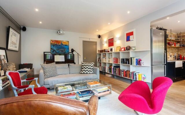Notting Hill Oasis