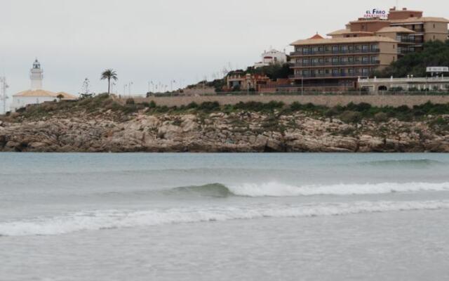 Aparthotel El Faro