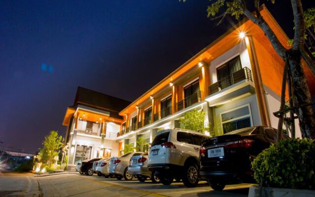 Aziss Boutique Hotel