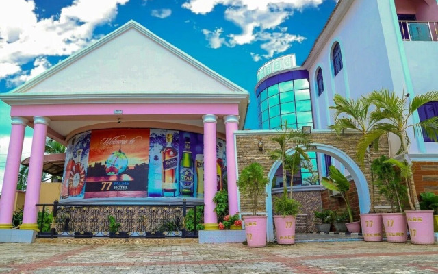 77 Palms Hotel