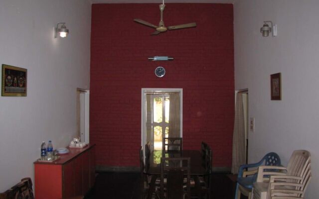 Red Gate House