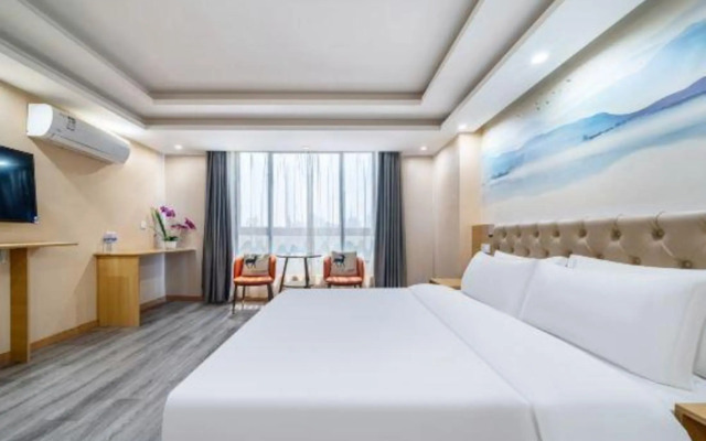 Huiyang Business Hotel