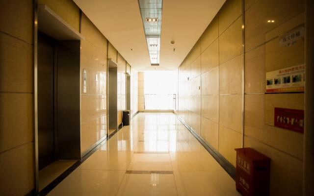 Hanting Hotel Changzhong Changhong Road Metro Station