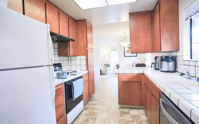 Spacious 3 BR 2B House Sunnyvale Park