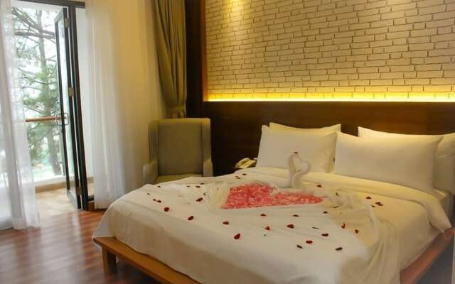 Are You And I Bed & Breakfast