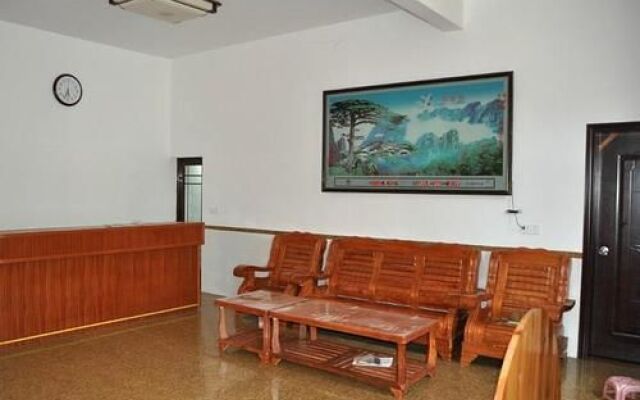 Weizhou Island Jingyanglou Hotel