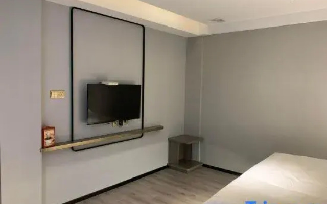 7 Days Premium Hotel (Yunan)