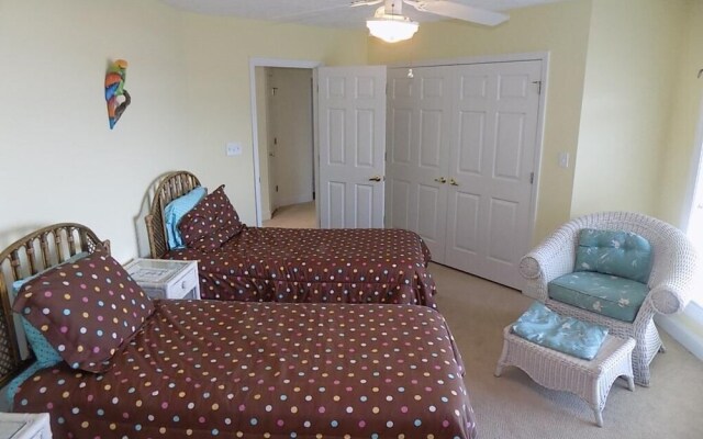 Sandy Paws 5 Bedroom Home
