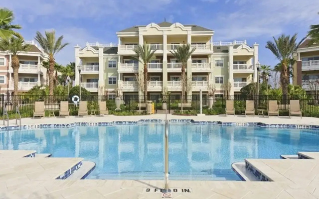 W216 - 5 Bedroom Luxury Villa Near Disney