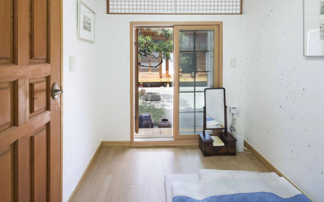 Xiwoo Hanok Guesthouse