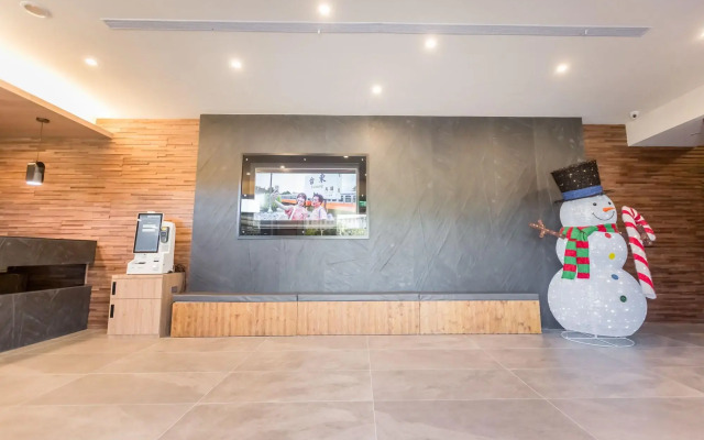 Traveller-Inn Teihua Hotel II