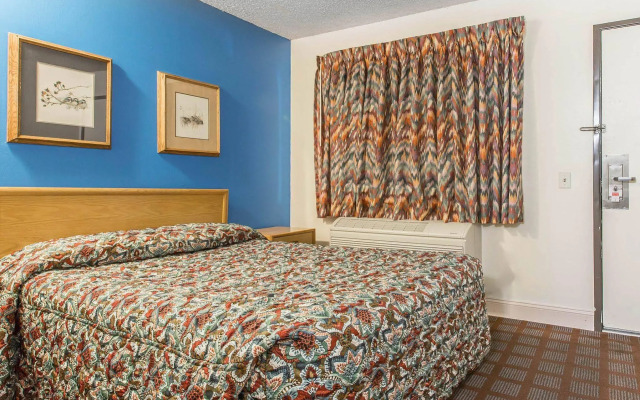 Ventura Grand Inn