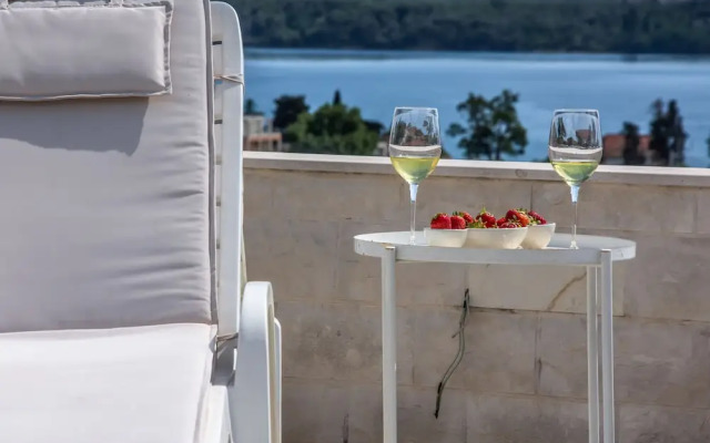 Apartmani Ralux Tivat