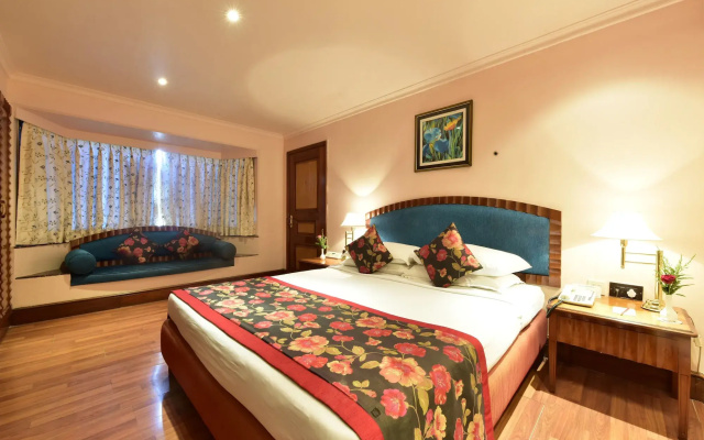 Hotel Parle International