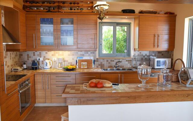Absolute Villa by Stylish Stays