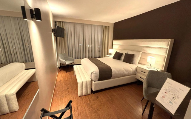 Escale Hotel