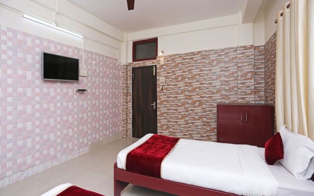 OYO 9562 Hotel Upasana Palace
