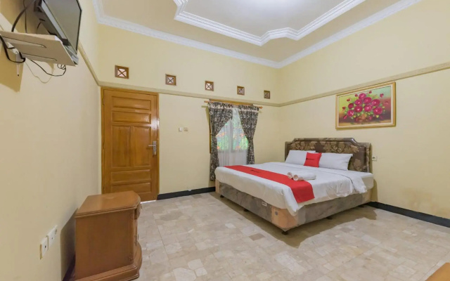 Bumi Eyang Enin Homestay Syariah