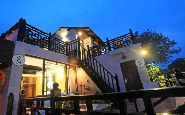 Xitang Hua Tian Hotel