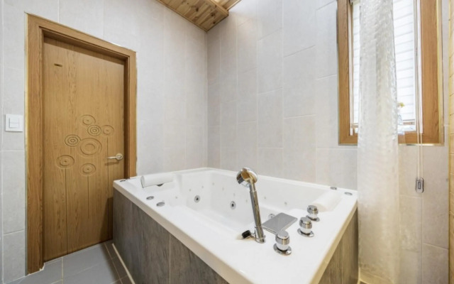 Gapyeong Refresh Pool Villa