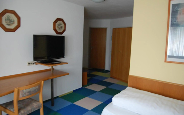 Hotel Johnel