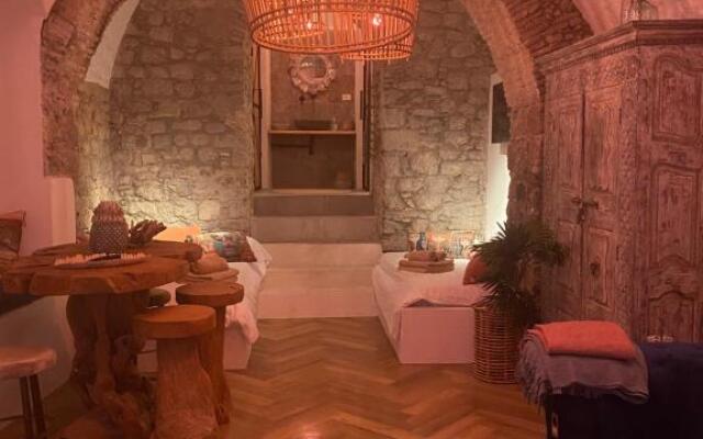 Luxury room for up to 8 people!