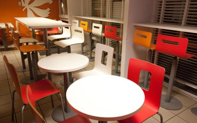 PREMIERE CLASSE CLERMONT FERRAND SUD - Aubière