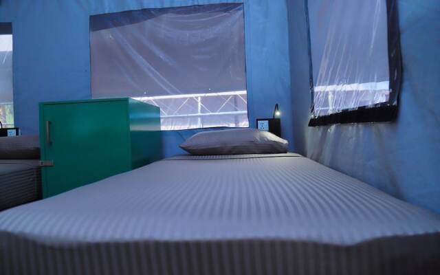 Hangover Hostels Sigiriya
