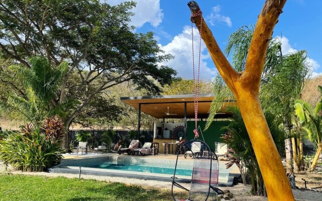 Pyramid Lodge Tamarindo Ramses