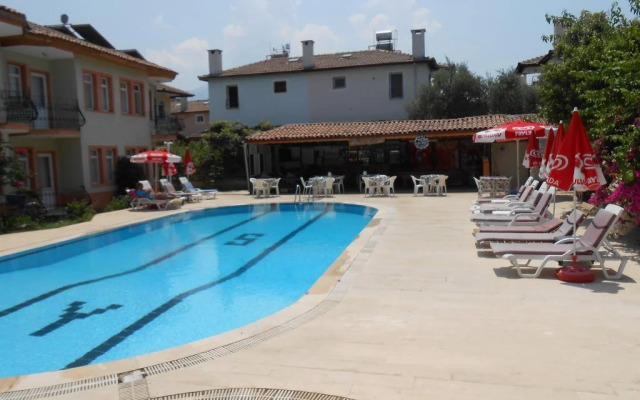 Camelia Apartments