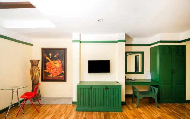 The Ocean Patong Hotel