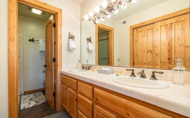Clearview by Tahoe Mountain Properties