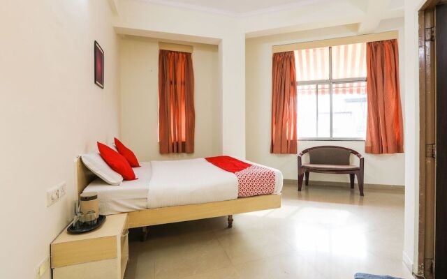 OYO Flagship 14283 Hotel Shanti Inn