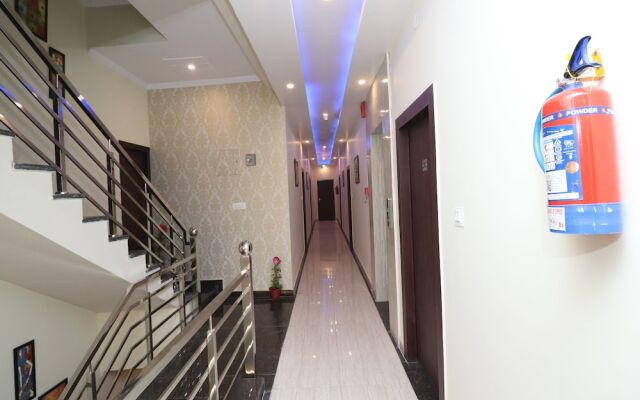 Oyo 23609 Hotel a S Residency