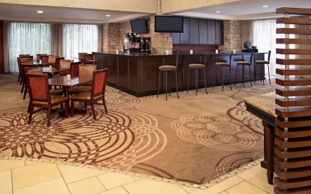 Sheraton Louisville Riverside Hotel