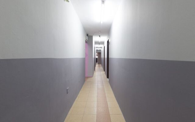 Spot On 89861 Man Hotel