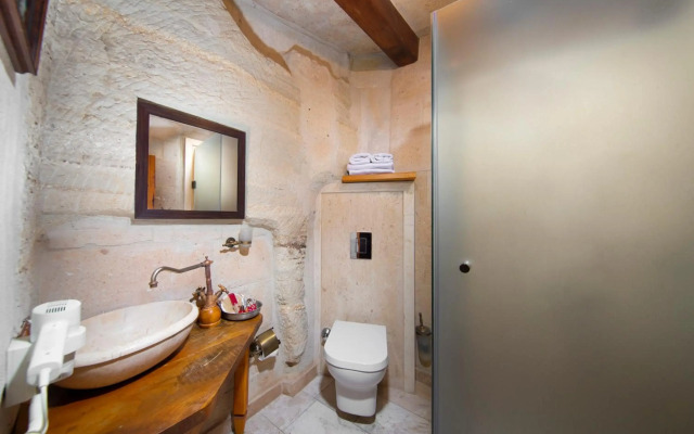 Terra Cave Hotel